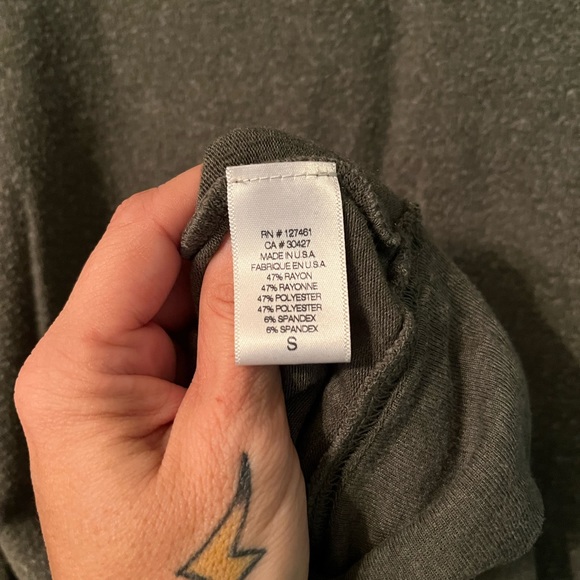 Wildfox Sweatshirt - Picture 5 of 5